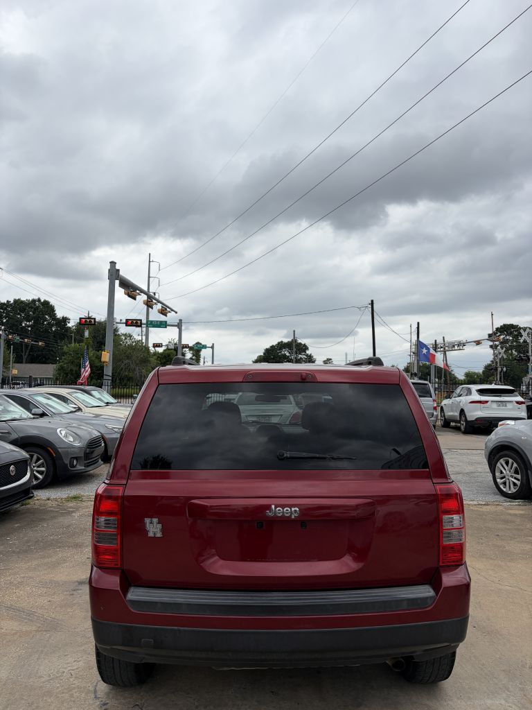 Photo 53 of this JEEP PATRIOT