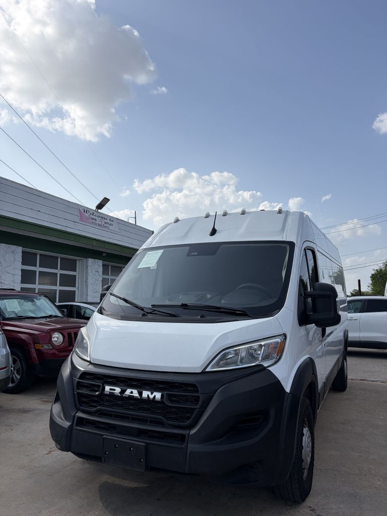Photo 2 of this RAM PROMASTER 2500