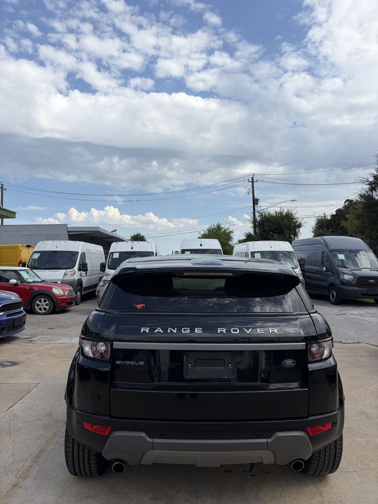 Photo 49 of this LAND ROVER RANGE ROVER EVO