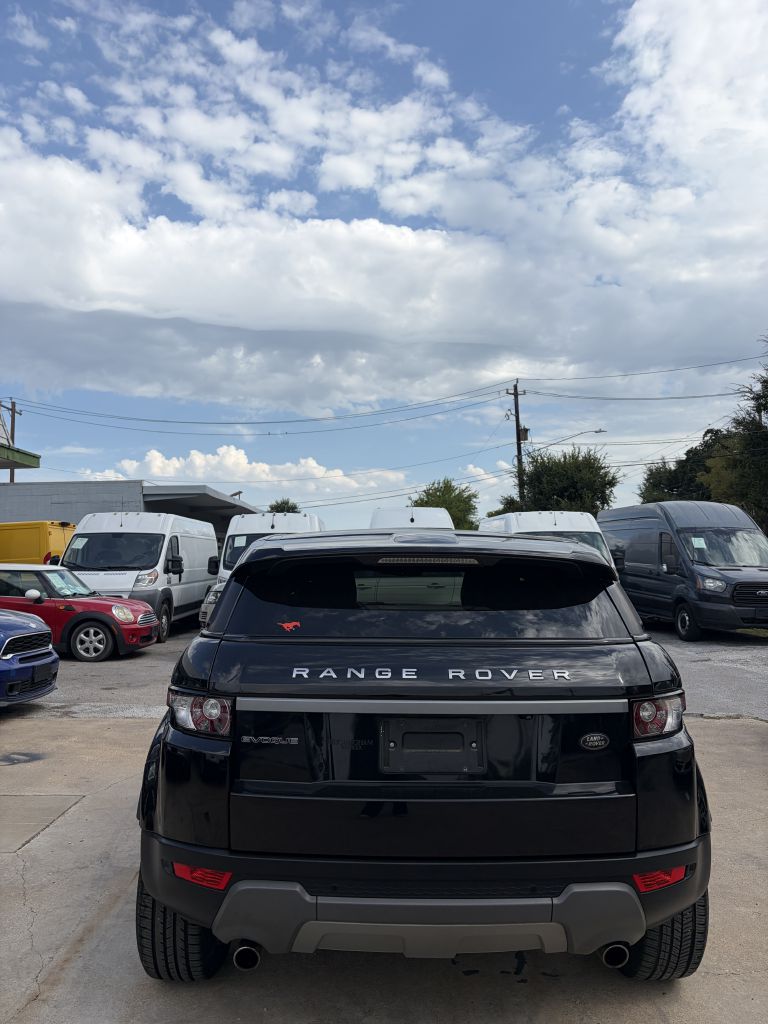 Photo 50 of this LAND ROVER RANGE ROVER EVO