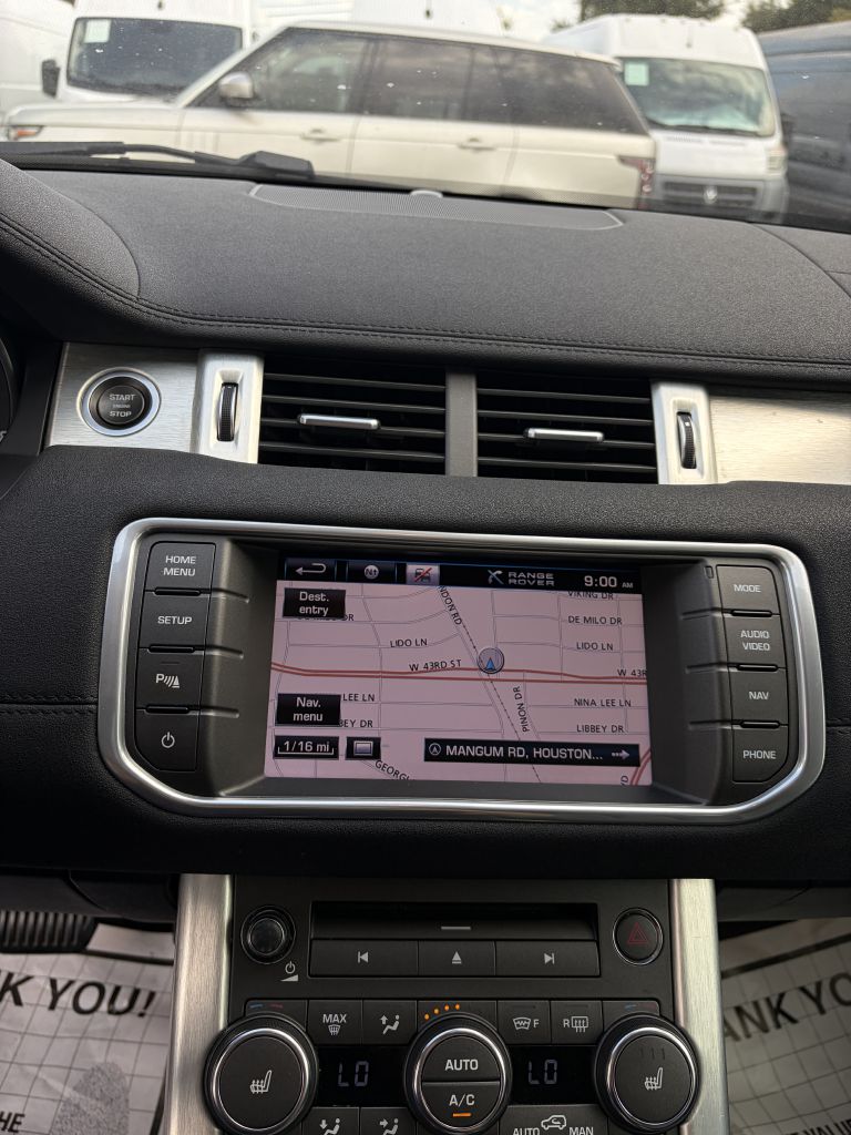 Photo 62 of this LAND ROVER RANGE ROVER EVO