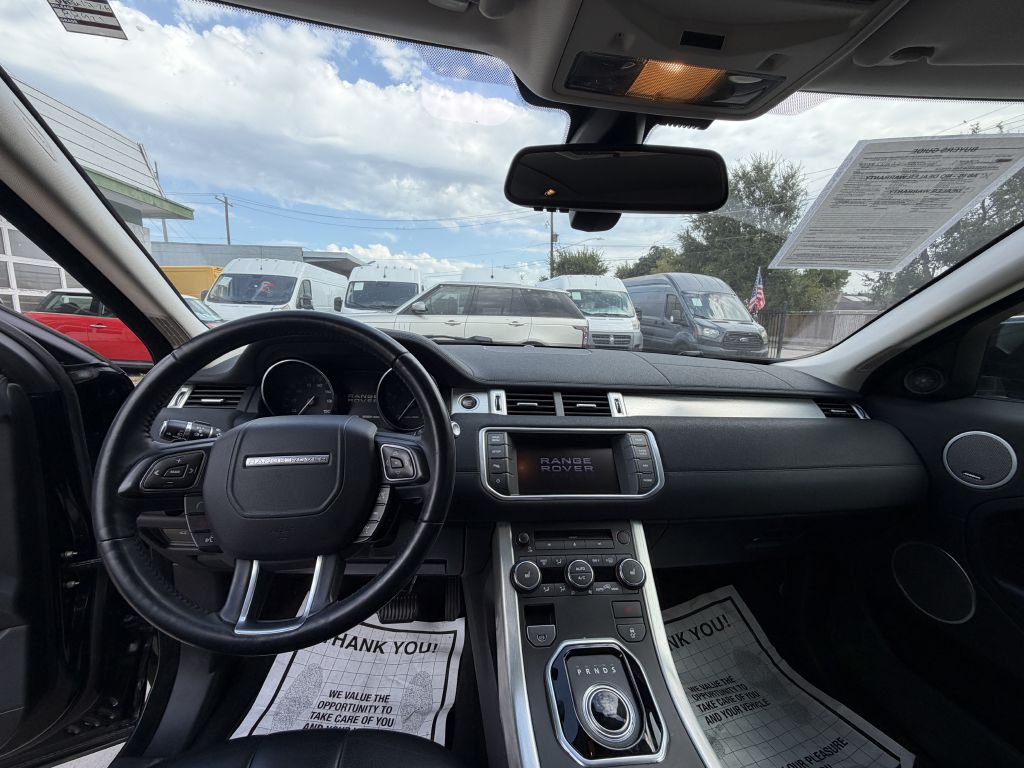 Photo 70 of this LAND ROVER RANGE ROVER EVO