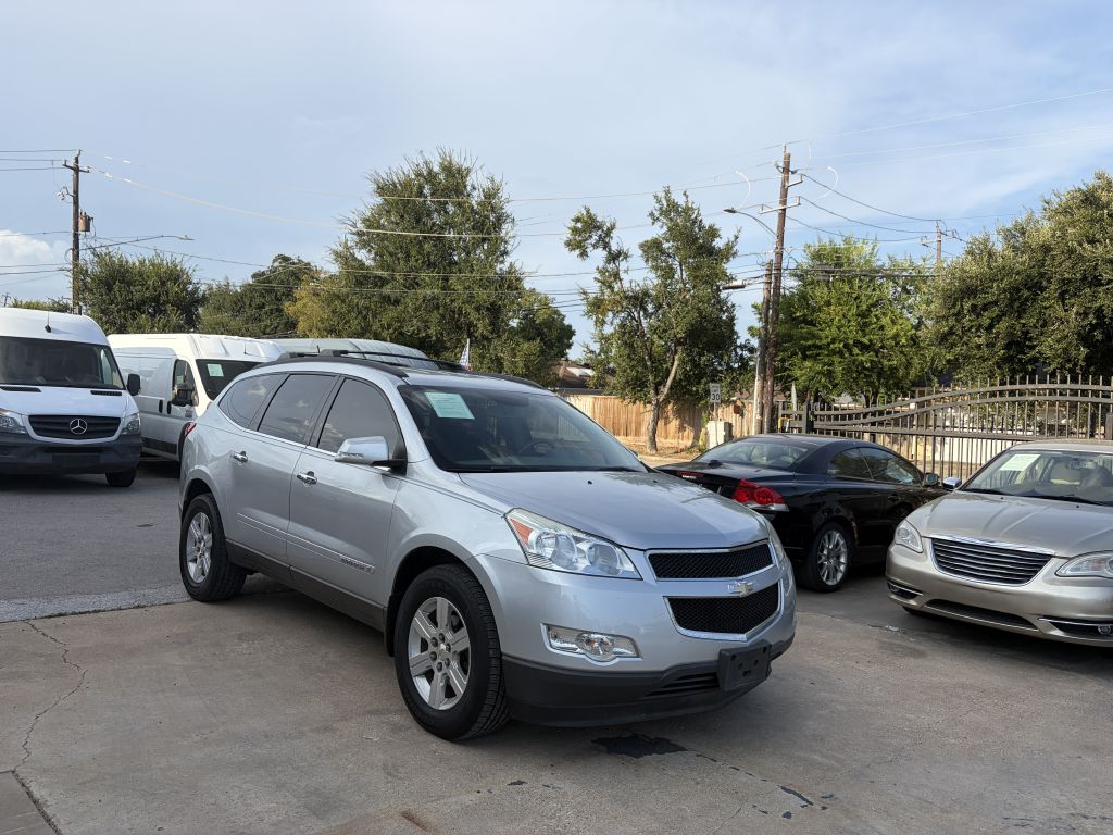 Photo 24 of this CHEVROLET TRAVERSE