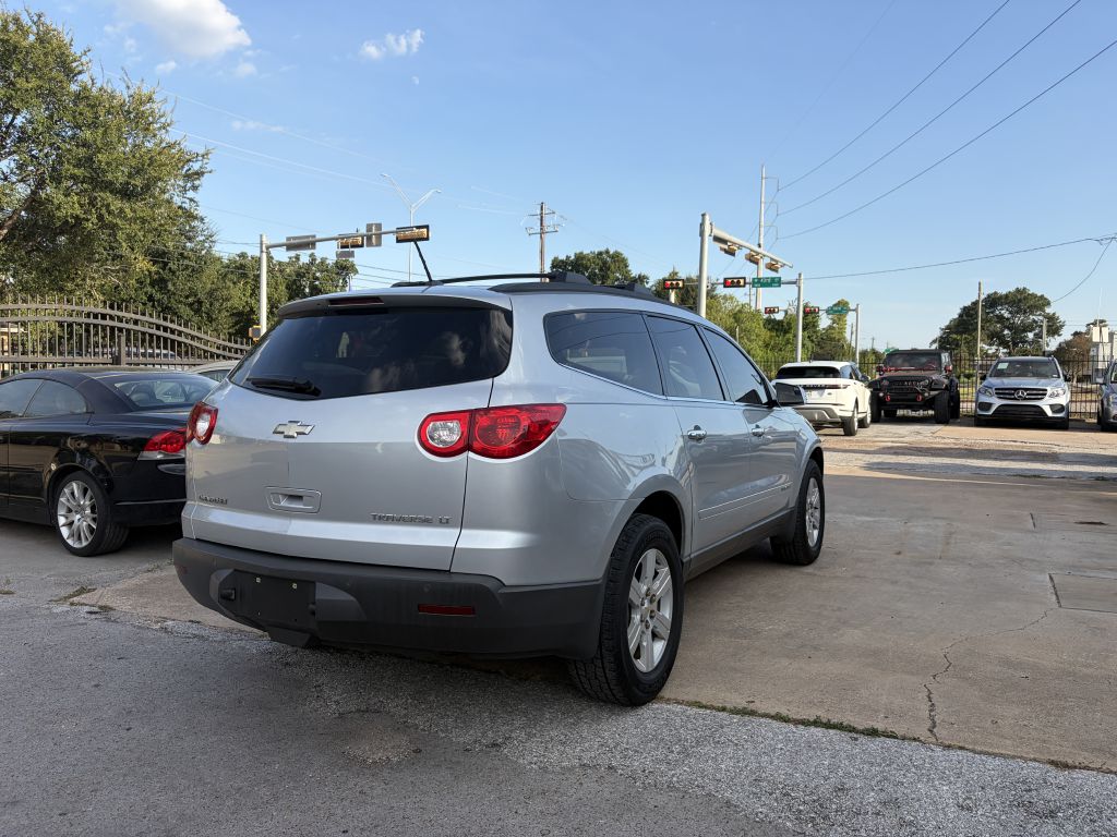 Photo 26 of this CHEVROLET TRAVERSE