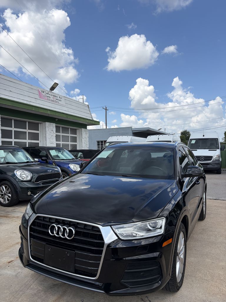 2016 AUDI Q3