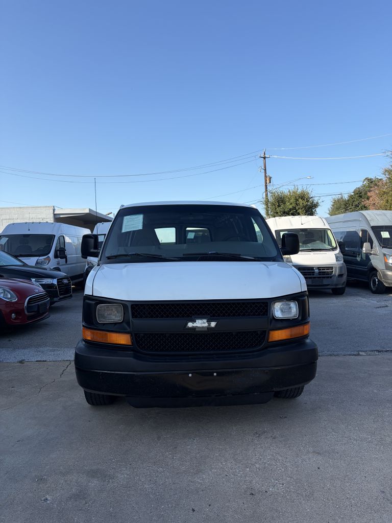 Photo 3 of this CHEVROLET EXPRESS G1500