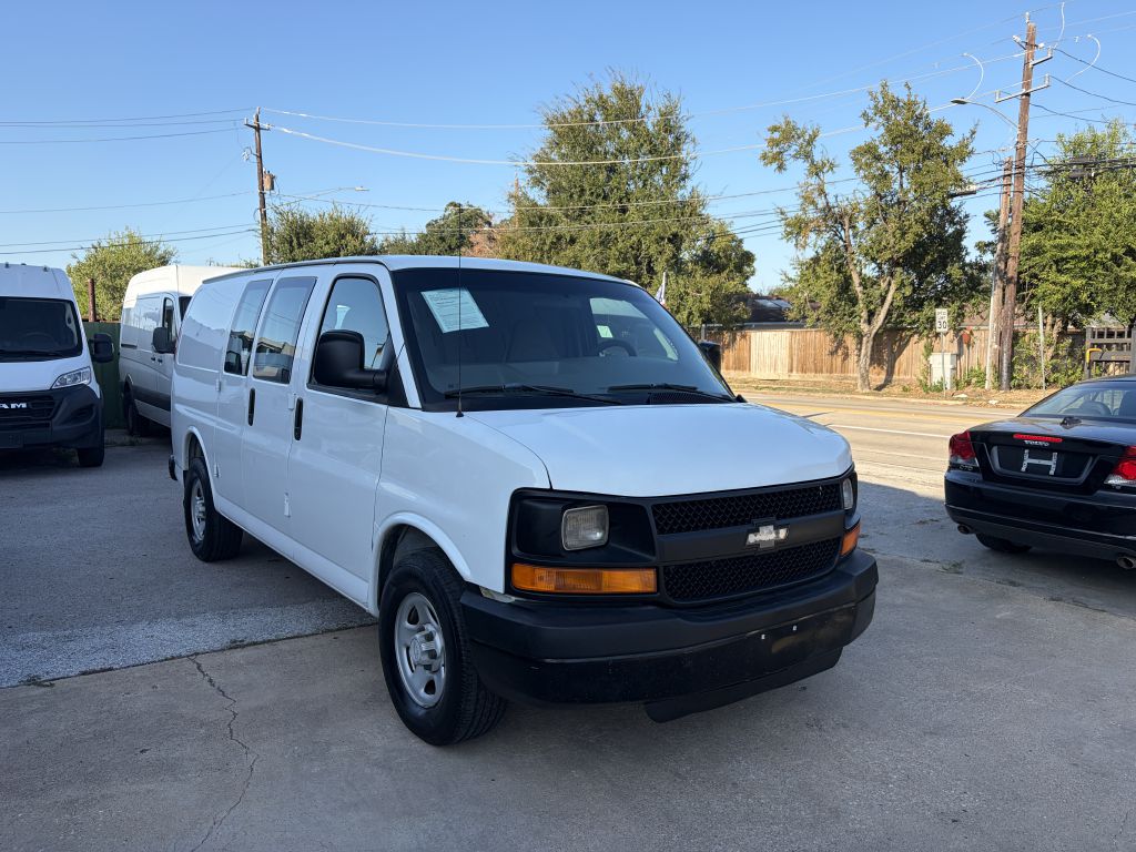 Photo 44 of this CHEVROLET EXPRESS G1500