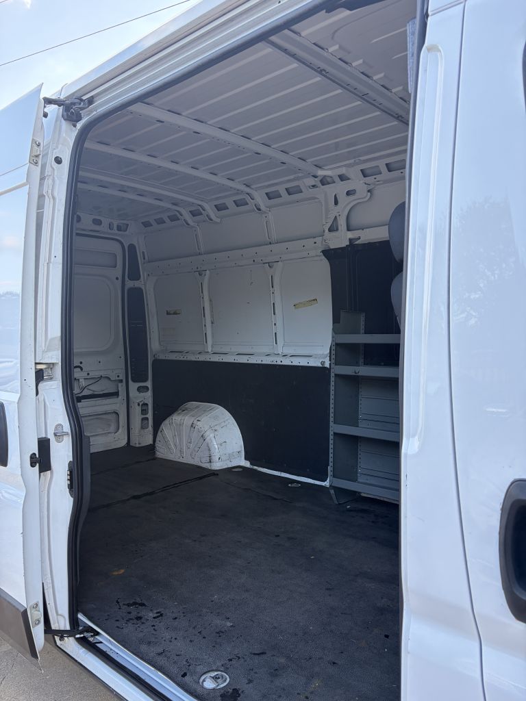 Photo 10 of this RAM PROMASTER 2500