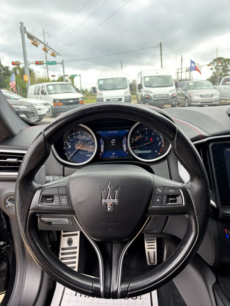 Photo 44 of this MASERATI GHIBLI