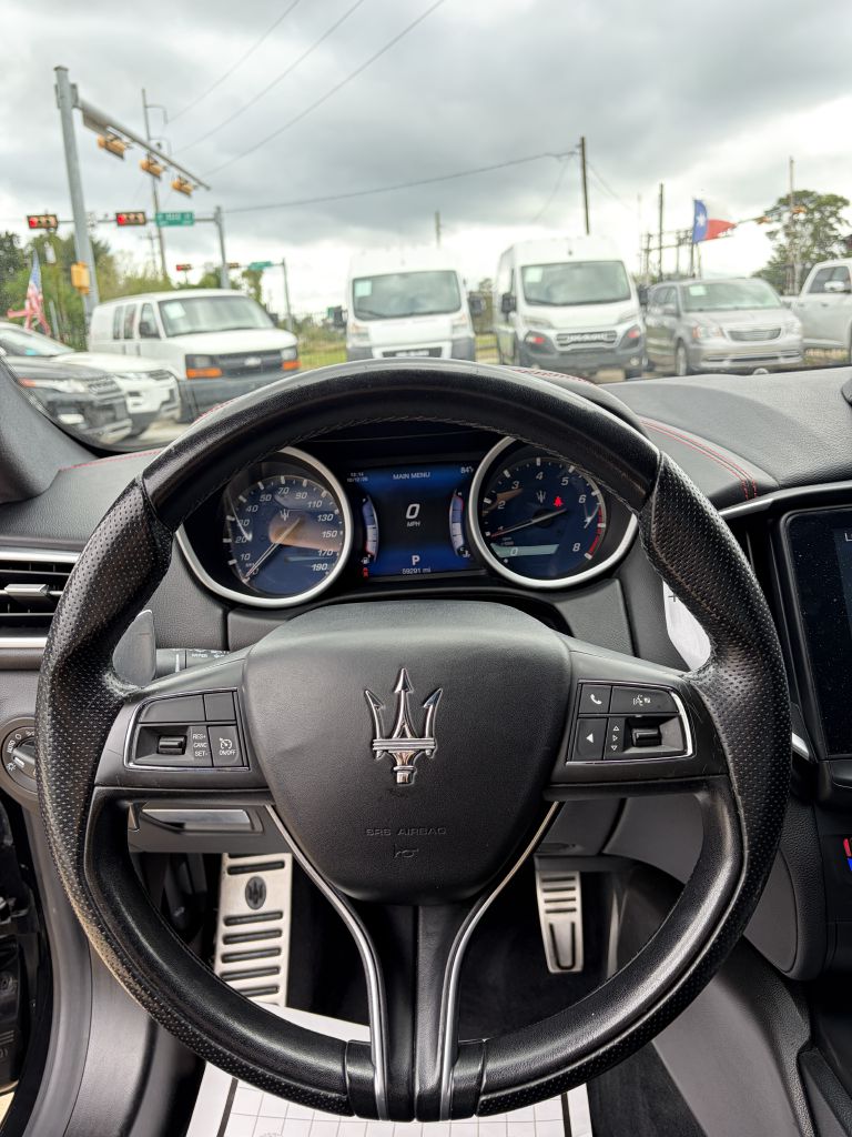 Photo 45 of this MASERATI GHIBLI