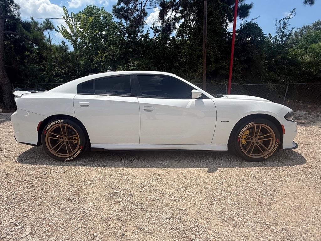 Photo 4 of this DODGE CHARGER