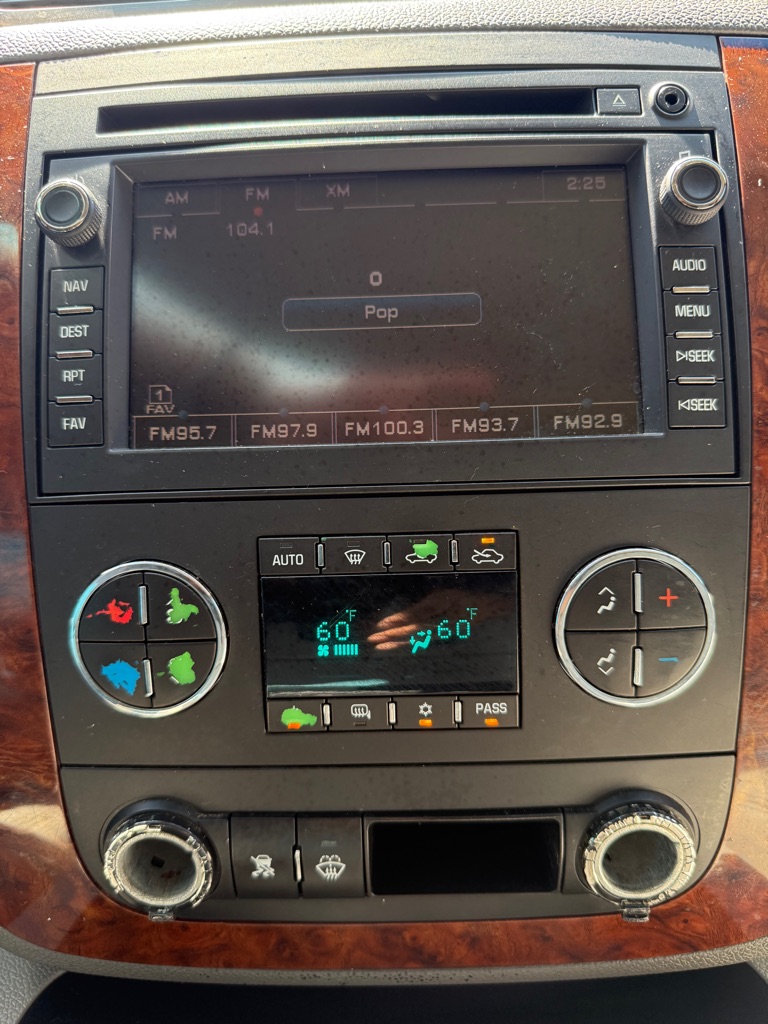 Photo 45 of this CHEVROLET SILVERADO 1500