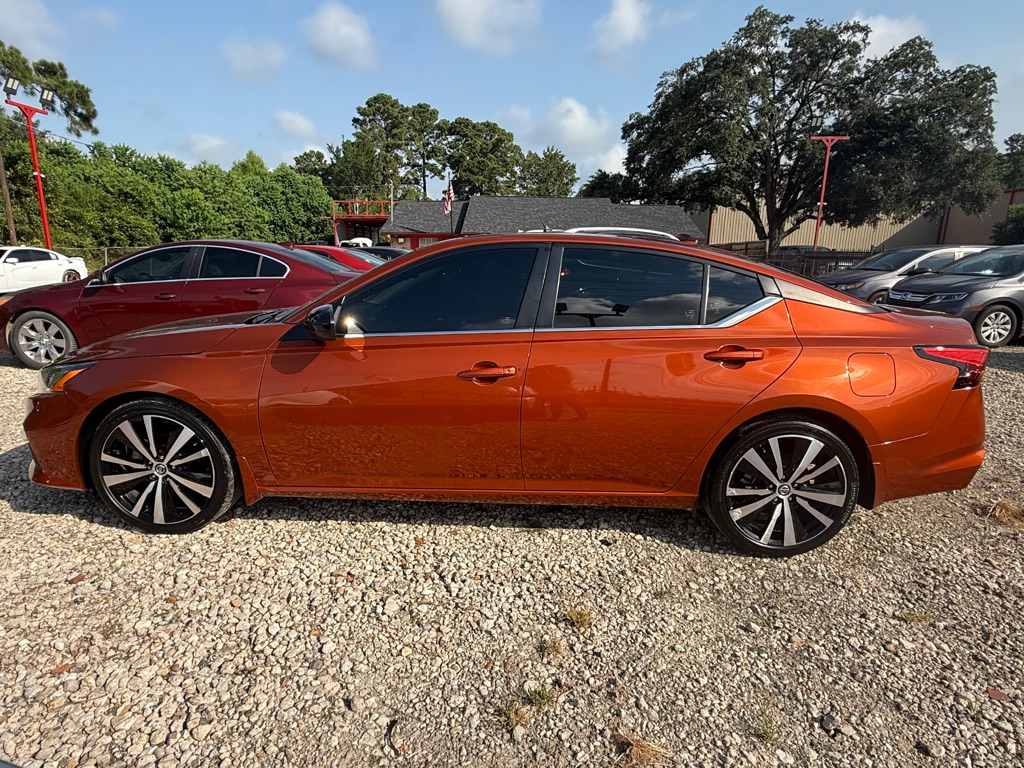 Photo 8 of this NISSAN ALTIMA