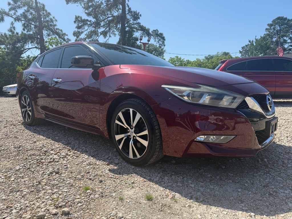 Photo 3 of this NISSAN MAXIMA