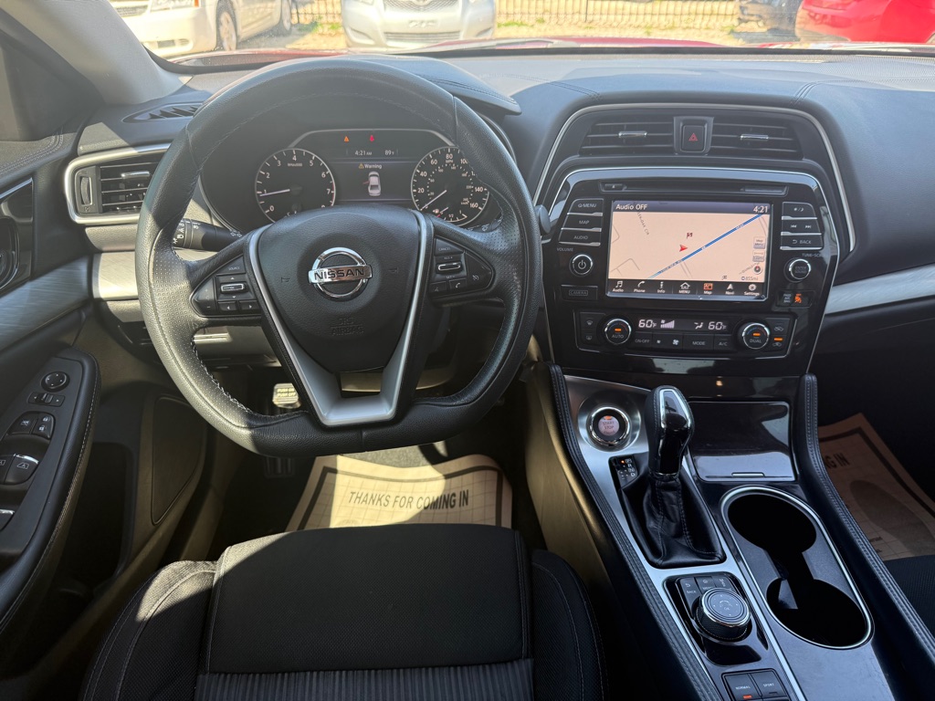 Photo 28 of this NISSAN MAXIMA