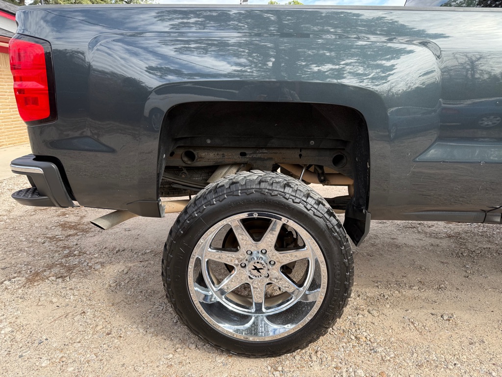 Photo 11 of this CHEVROLET SILVERADO 1500