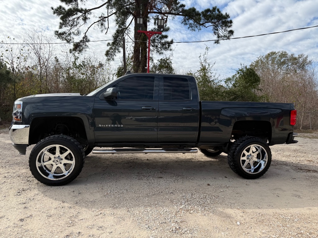 Photo 8 of this CHEVROLET SILVERADO 1500