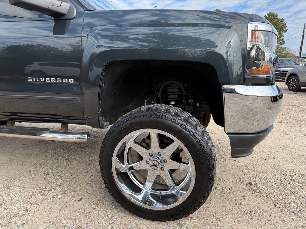 Photo 12 of this CHEVROLET SILVERADO 1500