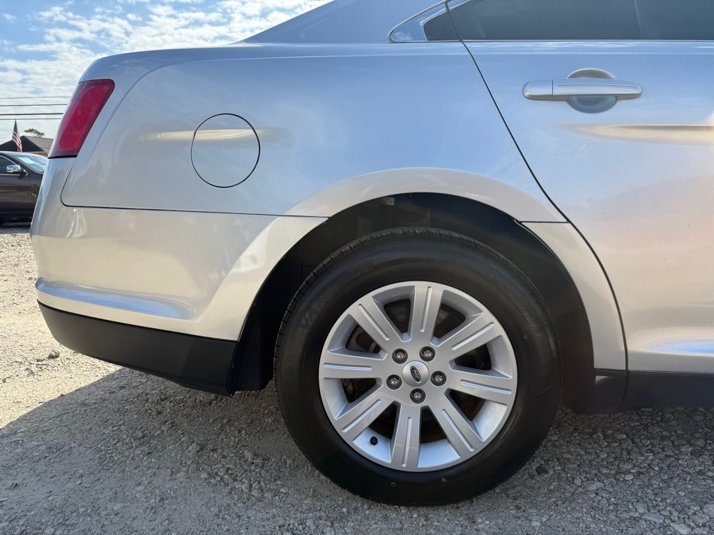 Photo 31 of this FORD TAURUS