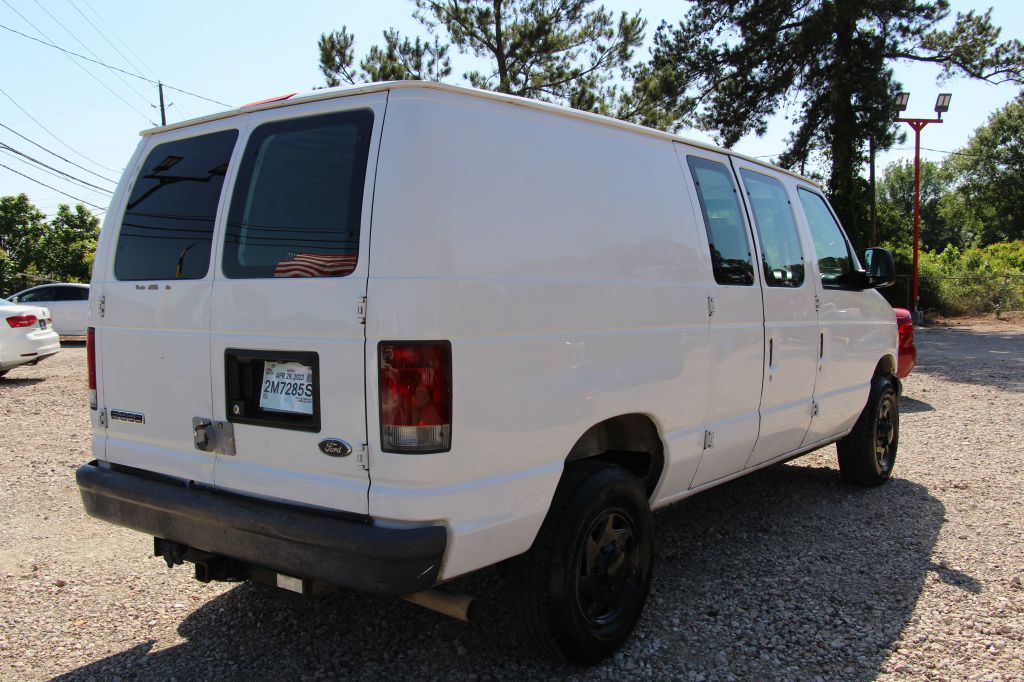Photo 6 of this FORD ECONOLINE