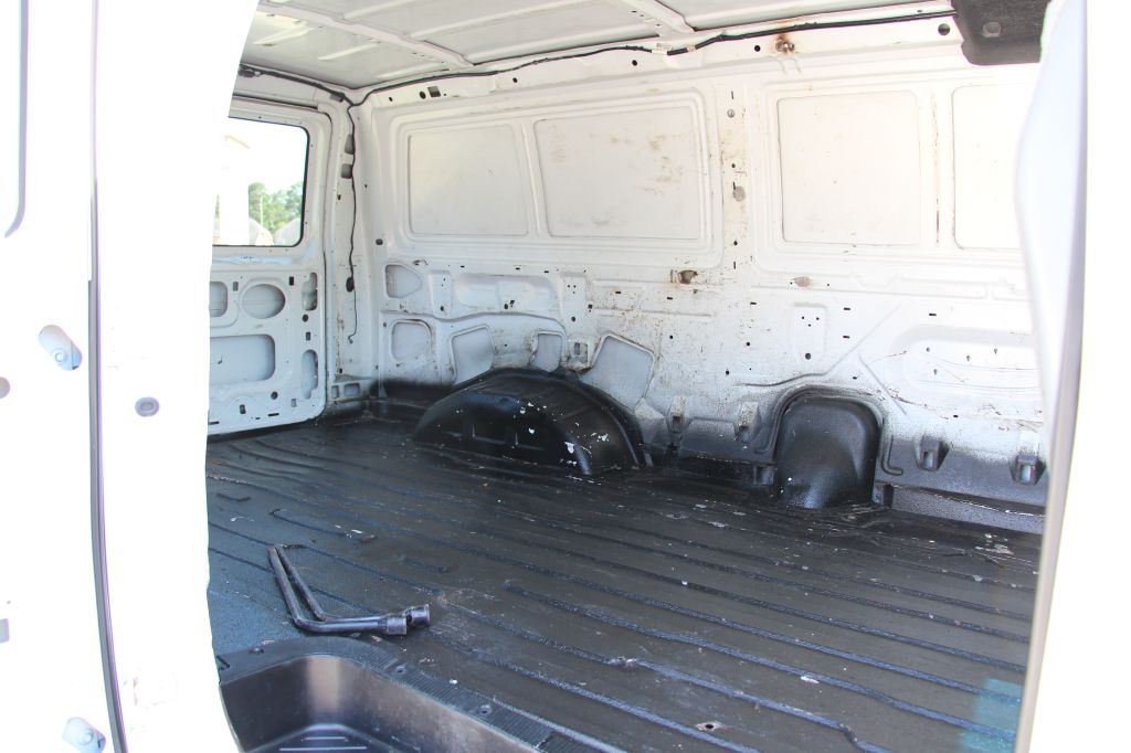 Photo 13 of this FORD ECONOLINE