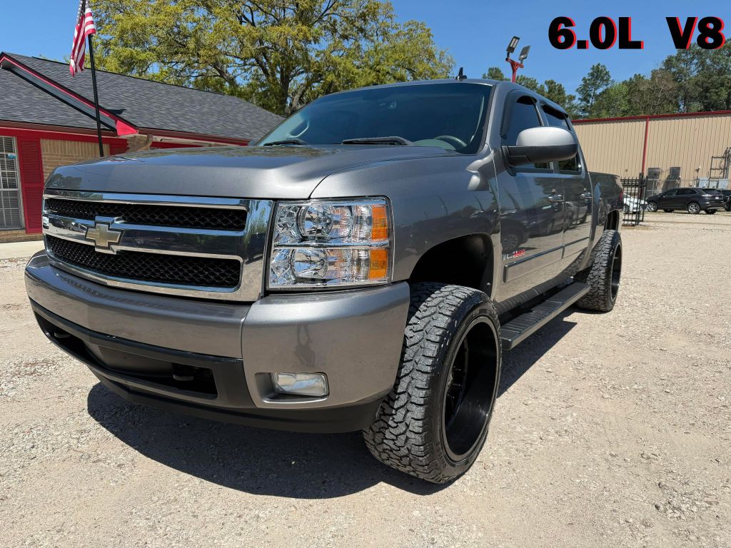 Photo 2 of this CHEVROLET SILVERADO 1500