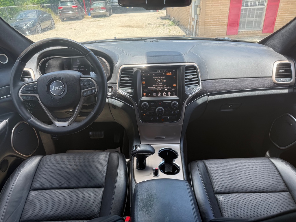 Photo 13 of this JEEP GRAND CHEROKEE