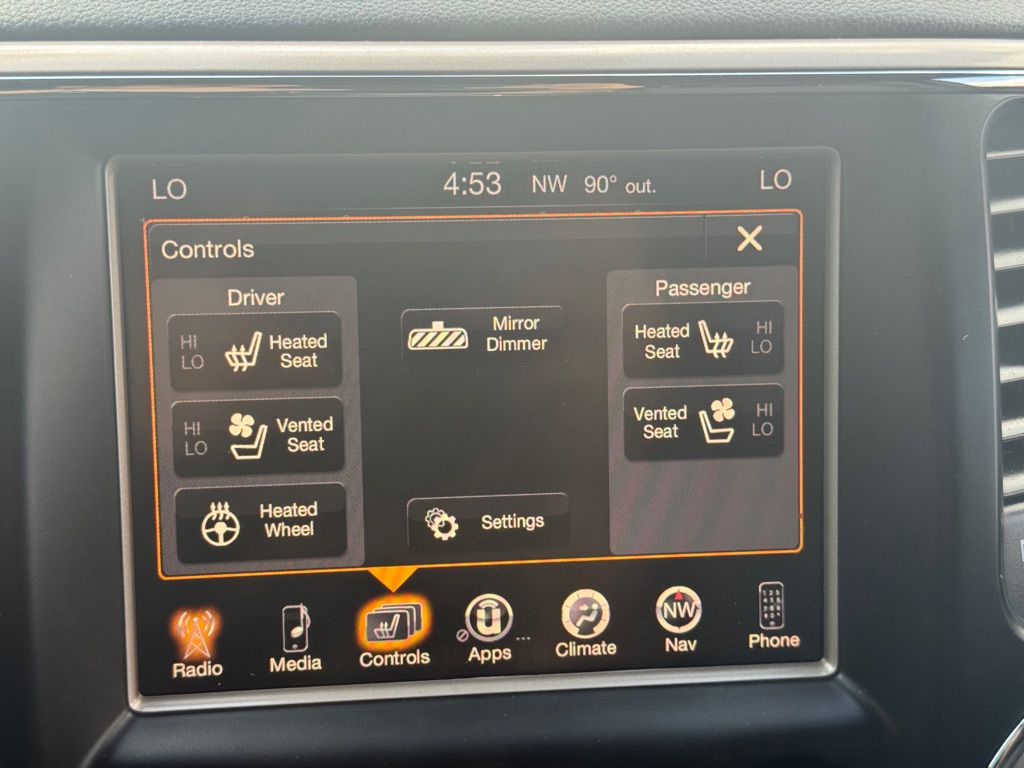 Photo 21 of this JEEP GRAND CHEROKEE