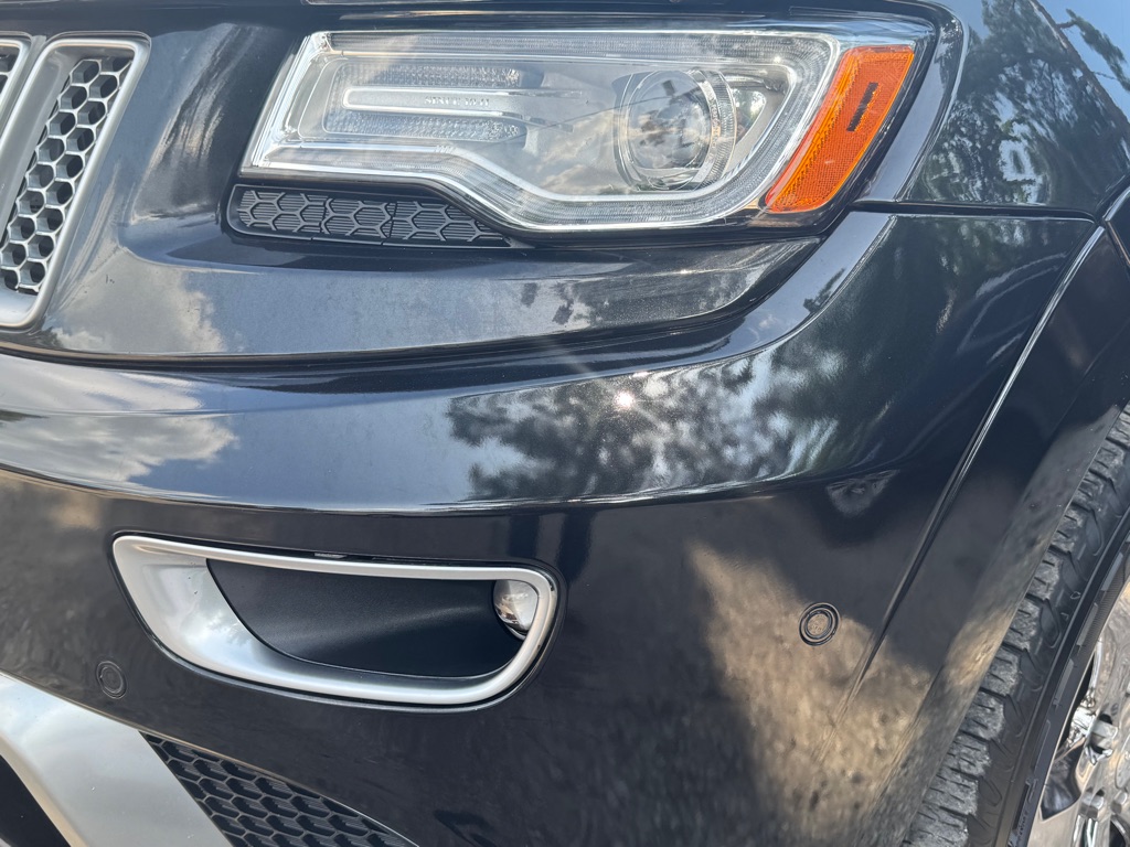 Photo 2 of this JEEP GRAND CHEROKEE