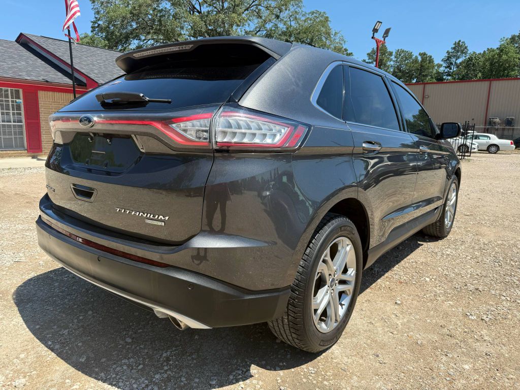 Photo 5 of this FORD EDGE
