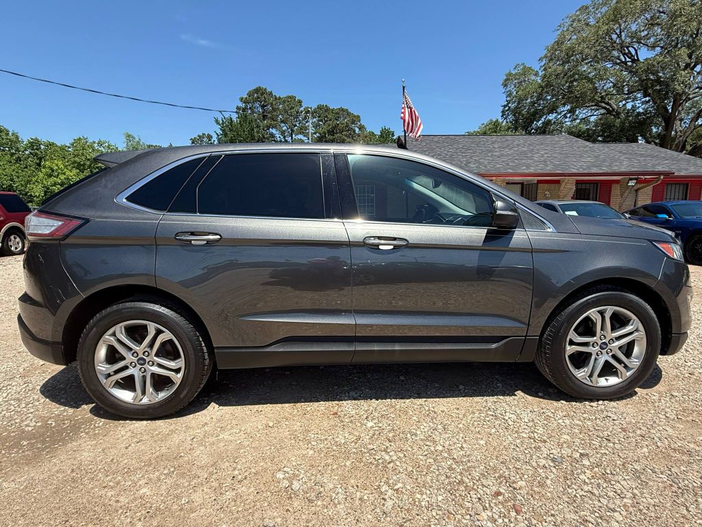 Photo 4 of this FORD EDGE
