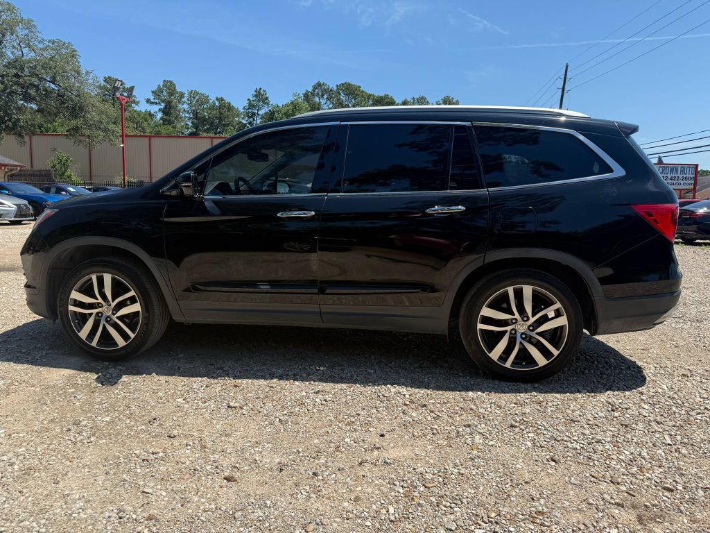 Photo 8 of this HONDA PILOT