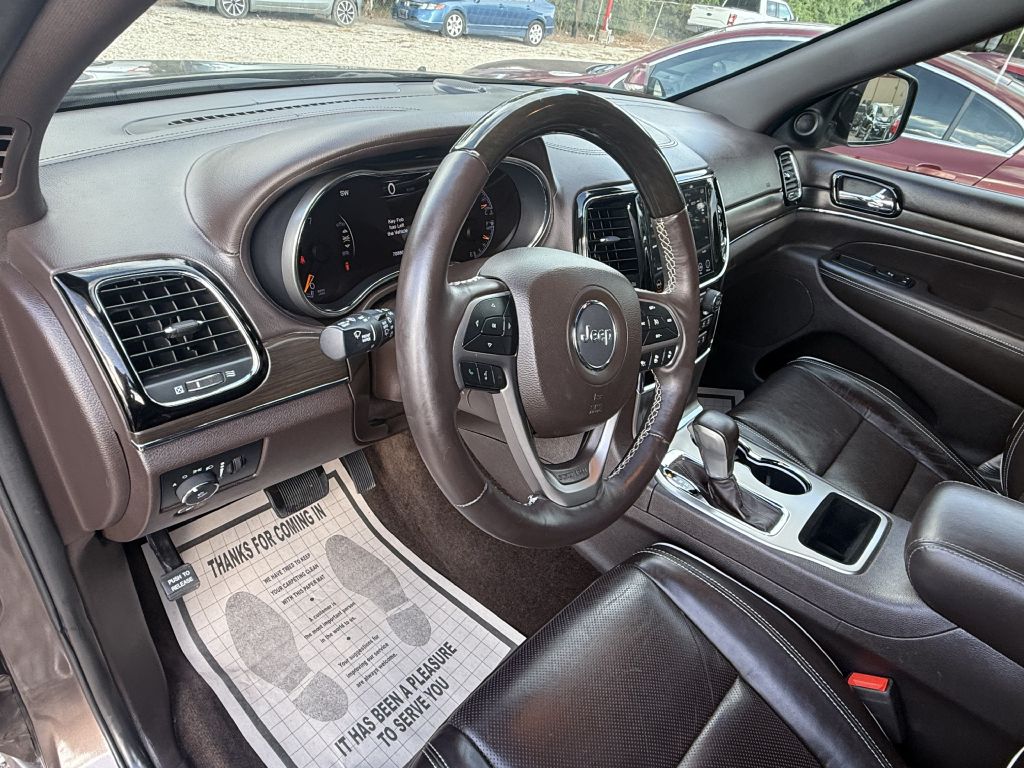Photo 11 of this JEEP GRAND CHEROKEE