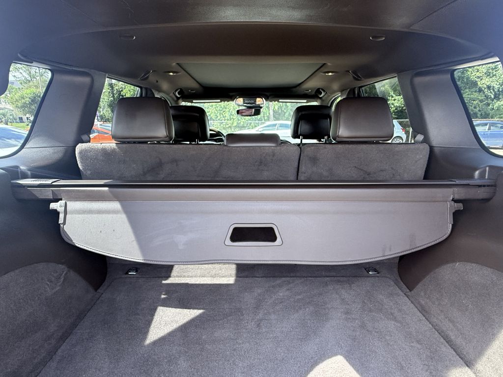 Photo 42 of this JEEP GRAND CHEROKEE