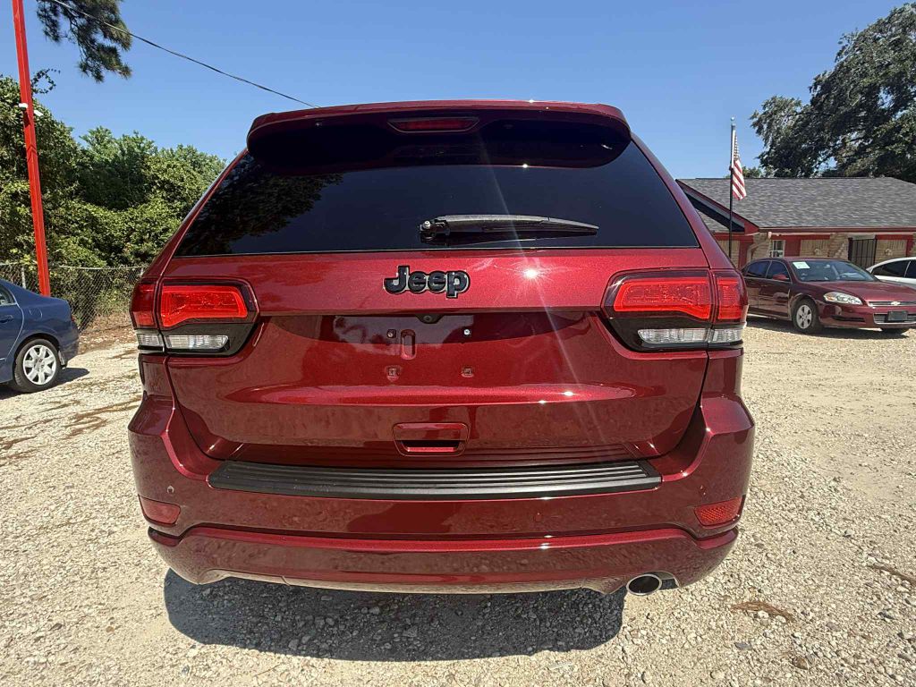 Photo 5 of this JEEP GRAND CHEROKEE