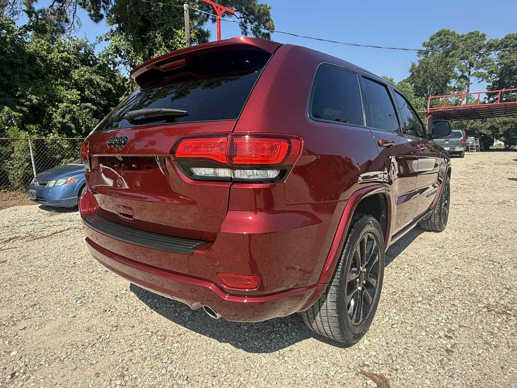 Photo 6 of this JEEP GRAND CHEROKEE