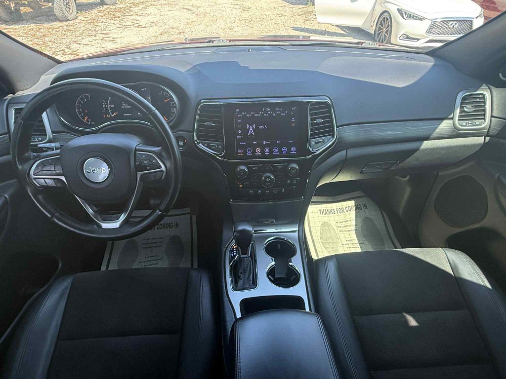 Photo 13 of this JEEP GRAND CHEROKEE
