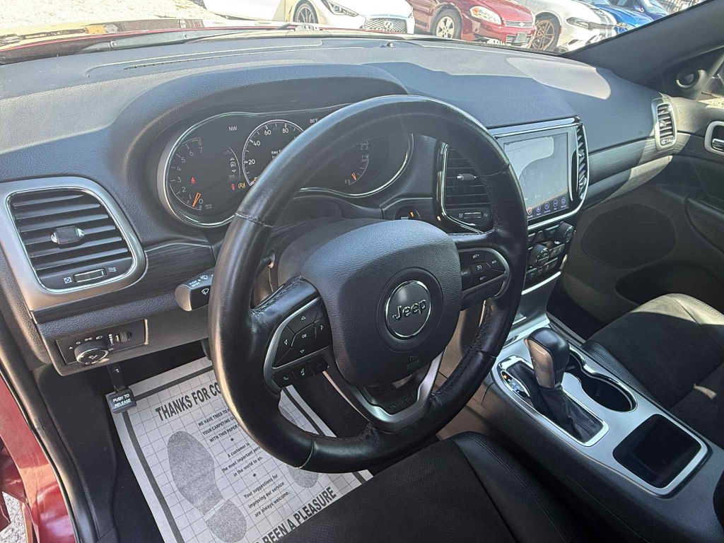 Photo 12 of this JEEP GRAND CHEROKEE