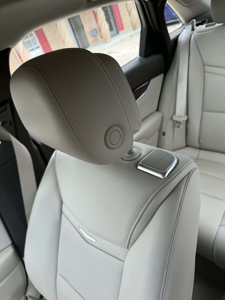 Photo 30 of this CADILLAC XTS