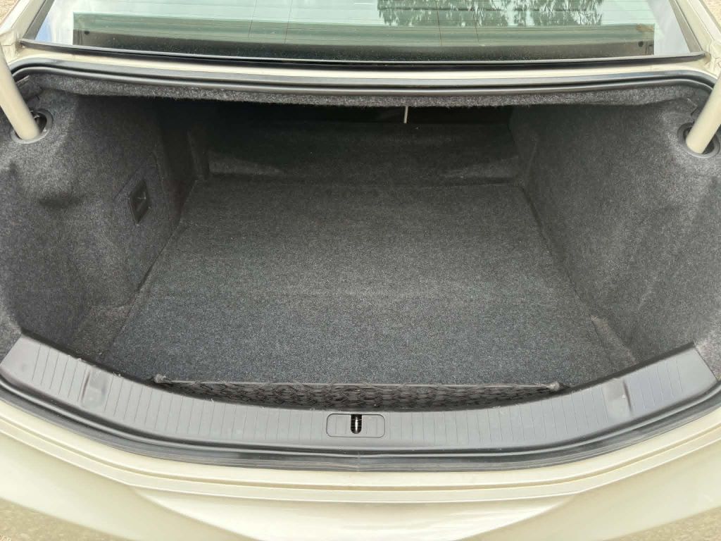 Photo 31 of this CADILLAC XTS