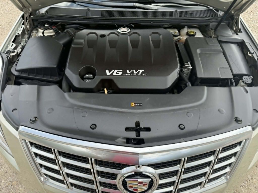 Photo 35 of this CADILLAC XTS