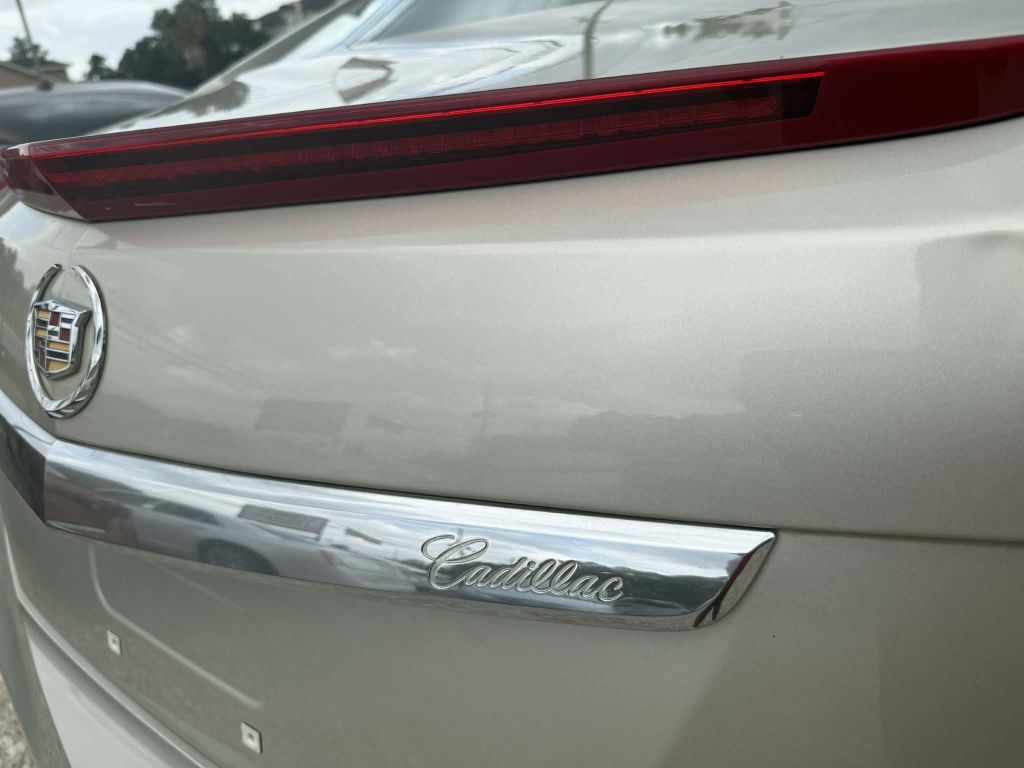 Photo 32 of this CADILLAC XTS