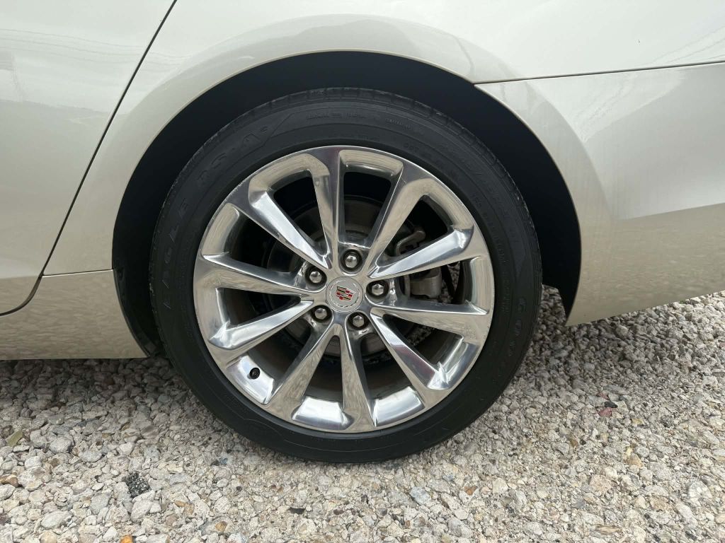 Photo 38 of this CADILLAC XTS