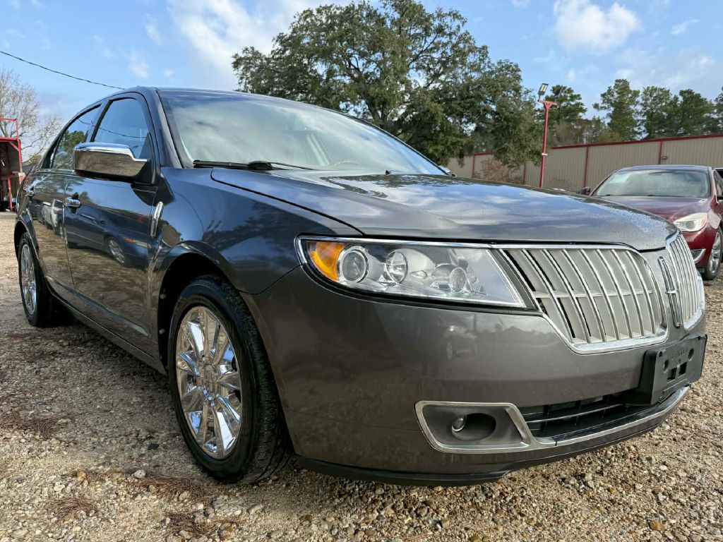 Photo 3 of this LINCOLN MKZ