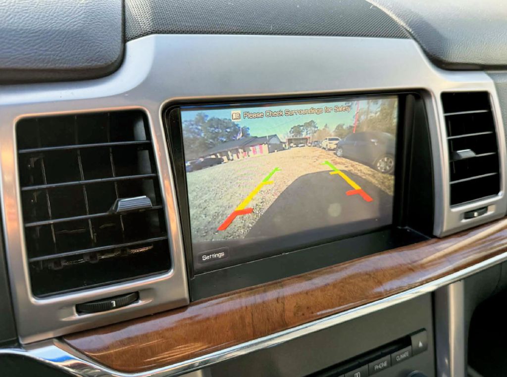 Photo 20 of this LINCOLN MKZ
