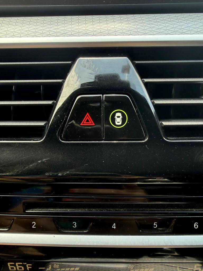 Photo 30 of this BMW 540I