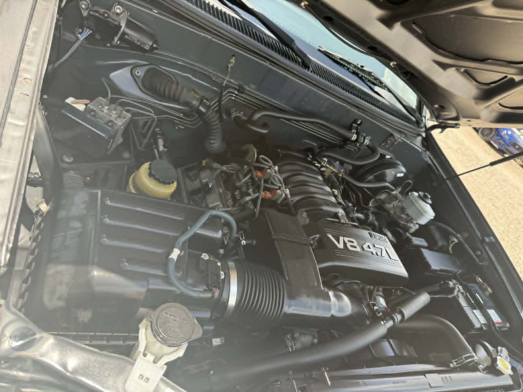 Photo 31 of this TOYOTA TUNDRA