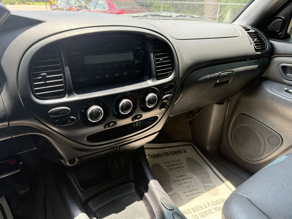Photo 17 of this TOYOTA TUNDRA