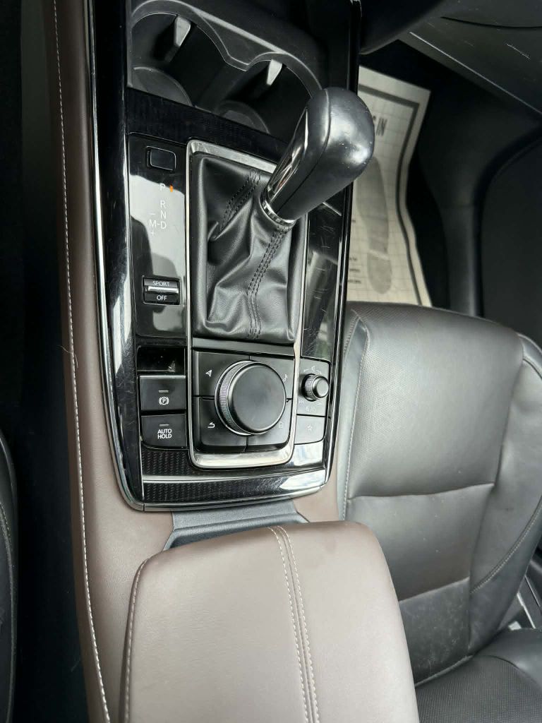 Photo 21 of this MAZDA CX-30