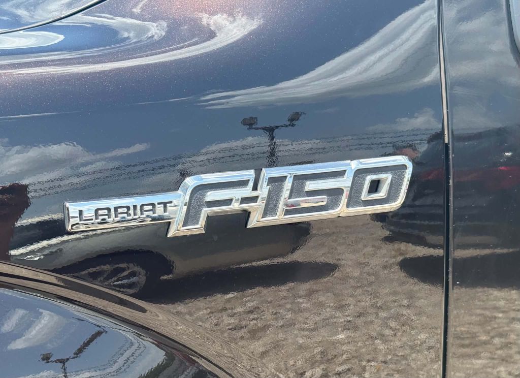Photo 26 of this FORD F150